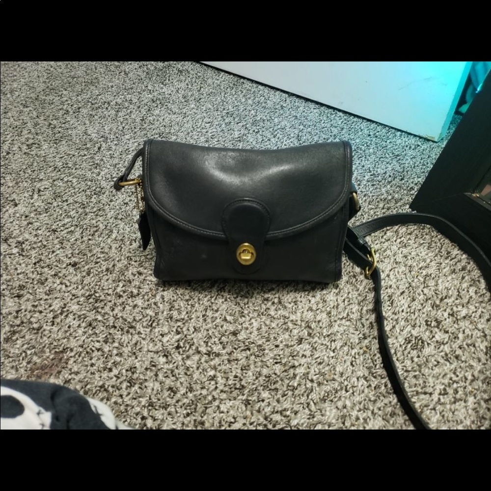 Authentic Coach Devon Purse